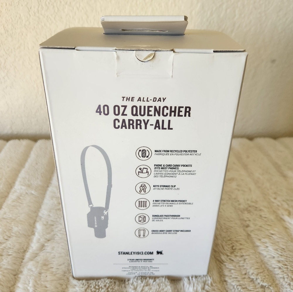 The All Day 40 OZ Quencher Carry-All Fuchsia - Picture 2 of 5